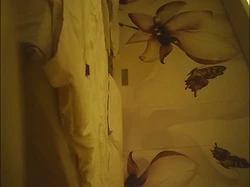 十八岁极品美女，购完整版视频，，