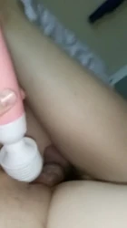 刮毛的白虎熟女二