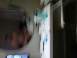 宾馆开房 对着镜子后入 小美女被我草的哇哇叫