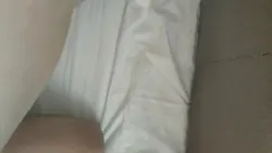 新疆少数名族大学生说她受不了了