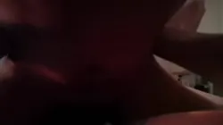 草熟女