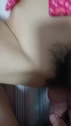 第二次操哥们老婆 水太多了把床单弄湿了