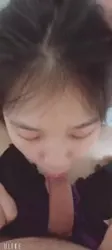 反差婊母狗骑乘口交肉棒 露脸