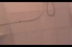 淫荡的01年小幼师开房前洗洗
