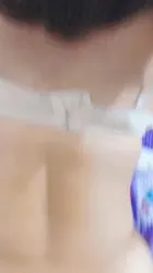 丰满舅妈