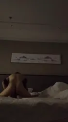 （北京）和绿帽夫妻3p后续第二段，床一直响怕隔壁人出来敲门