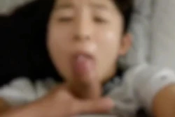 背着男友吃我的精液？？好吃吗？