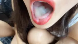 必射，口爆吞精！！点赞三百发射在乳头上，兄弟们给点力