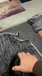 在人妻家里客厅跪着口交