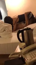 绿帽老公记录第一次献妻3p 黑丝老婆被单男干出哭腔一直哼唧(上)