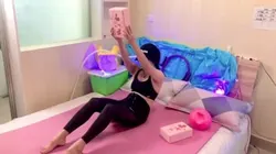 175的大白腿瑜伽妹