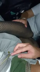 穿着情趣丝袜车震口交足交女上位无套内射