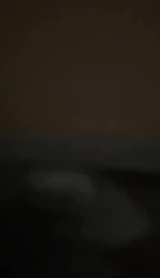 “啊好粗 ”一边抠屁眼一边内射