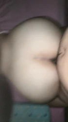 第一次偷别人老婆