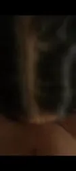 老公不在家，风骚少妇邀请我去她家