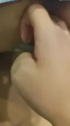 02小狗呜呜叫 逼太紧只能伸手指