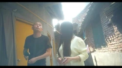 一个艺名叫小微的妹子