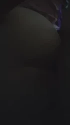 艹大学生女友小母狗