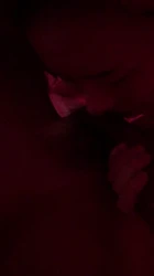 涨的难受 母狗贴心的帮我舔鸡巴