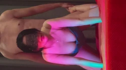 巨乳女老上门家访 每日更新