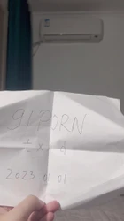 老婆绝美背影，女上位轻摇晃（申请自拍达人）