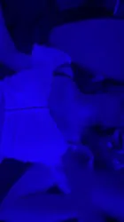多伦多 Rebel小母狗After 深喉 party