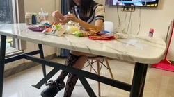 操一个比自己小14岁的学妹 太过舒服 呻吟不断淫荡的颤抖