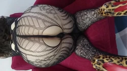 小宝贝们一起过520吧 熟女阿姨骚逼等你来操1分18秒日期验证