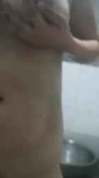 大奶露出