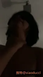 02年肉棒崇拜母狗掐脖子调教