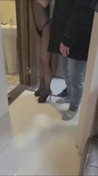 干到床板吱吱响，最后内射
