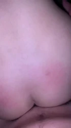 和上班半个月的单位同事吃饭，楼上没人的房间直接后入