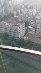 东莞大骚逼  落地玻璃口交