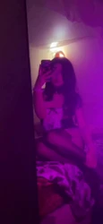 黄梅石锦的闺蜜在锦绣龙城玩 可以