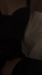 少妇蒙眼变了一个人