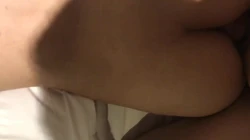 贱贱小女友被我连干一个多小时（简  介同城约炮）
