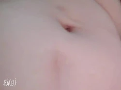 护士淫贱母狗，自慰尿了