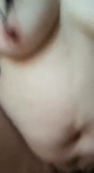 乡镇卖化肥的53岁丰满熟女偷情还不忘接顾客的电话