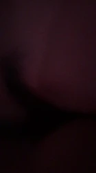 青岛无套侧入05年身材很好的夹子母狗