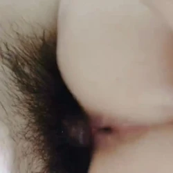 边看电视边��入小母狗