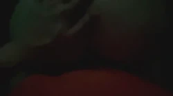 和炮友在私人影院打炮