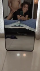 （露脸）还得帮忙拍！ 小王为了卖车被客户拉到镜子前爆艹