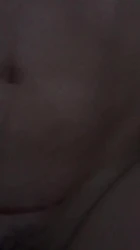 偷情贫乳情人，干瘪的身体有肉肉的骚逼