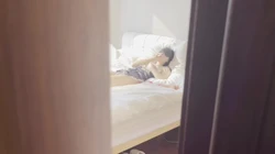 母狗趁我出去喝酒偷偷自慰，被我一顿猛操