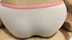 上了一个刚上大学的南方妹子 穿着透色肉丝船袜手足齐灰机
