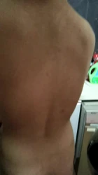 阳台开灯露出做爱 外面看进来一目了然