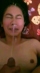 颜射大奶子大学生！约炮+QQ3476184677药神微信AEA884
