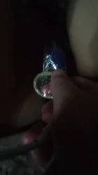 用跳蛋玩弄老婆的阴蒂。