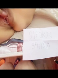 《原创验证》玩弄小淫穴内射爱妻，坐标武汉