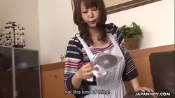 加诺·瓦卡自慰并为硬挺的阴茎口交